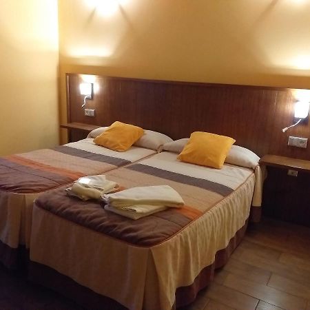 Otxoenea Guest House Irun Exterior foto